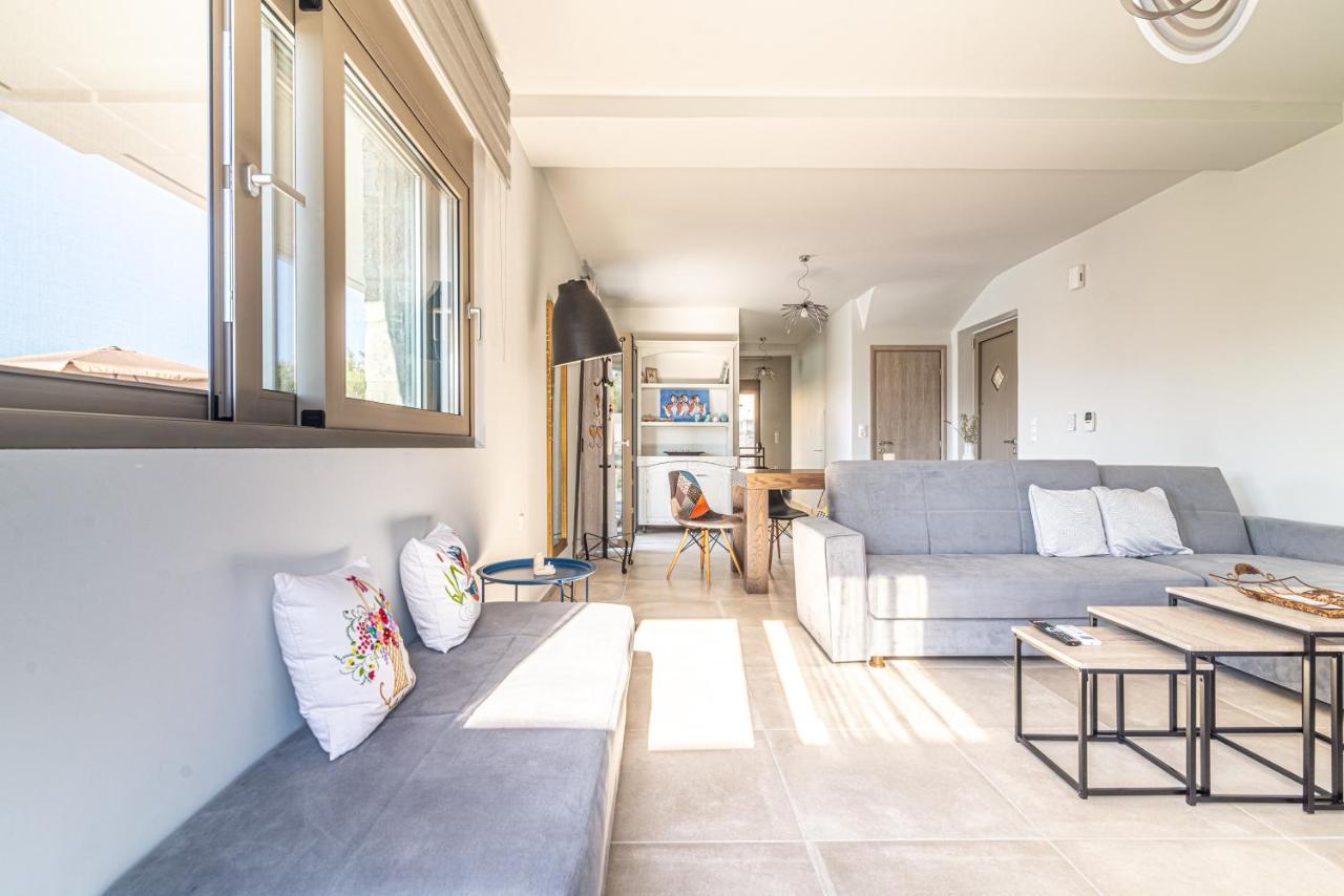 Modern Private With Infinity Pool Héraklion
